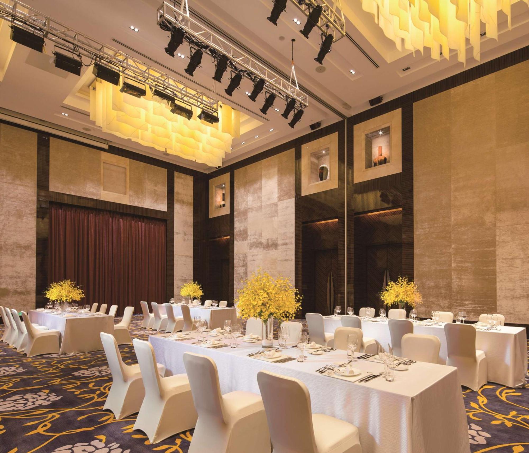 Thousand Cranes Sanya Yazhou Bay Int'L Exchange Centre,Curio By Hilton מראה חיצוני תמונה